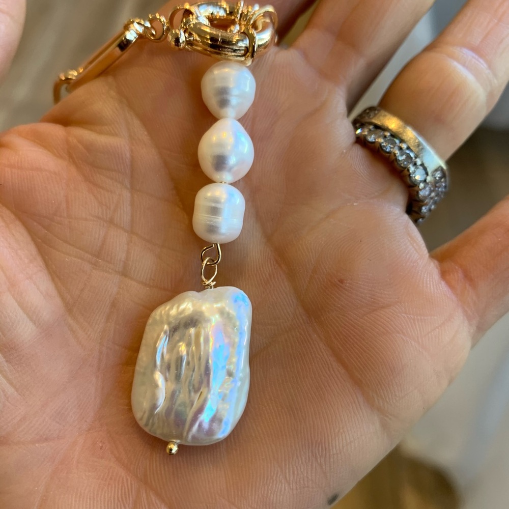 Jewelry - Picture 2 of 2